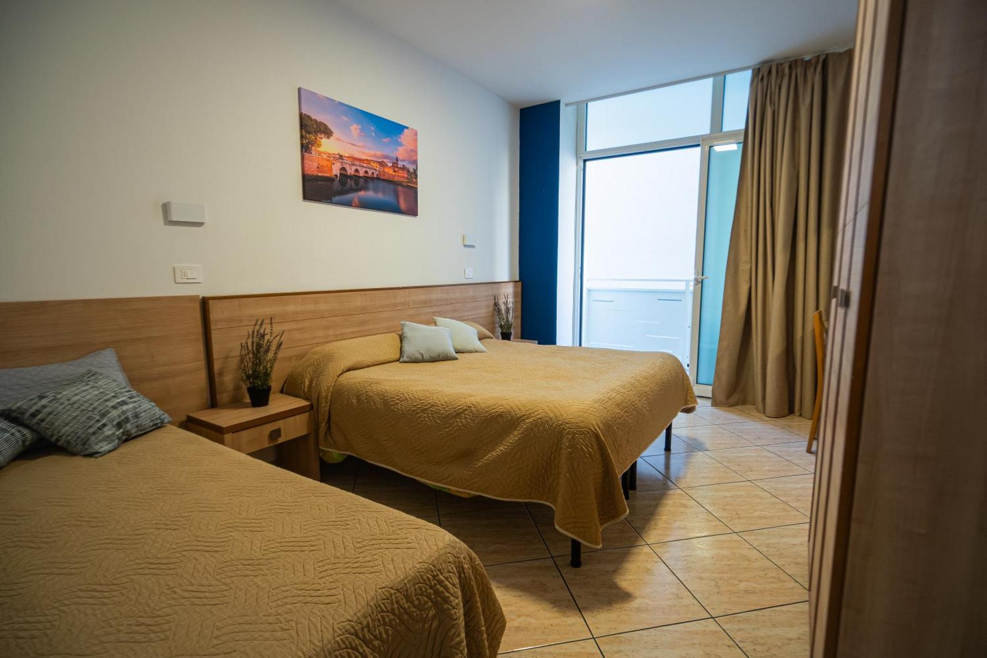 Hotel Aldebaran Римини Экстерьер фото