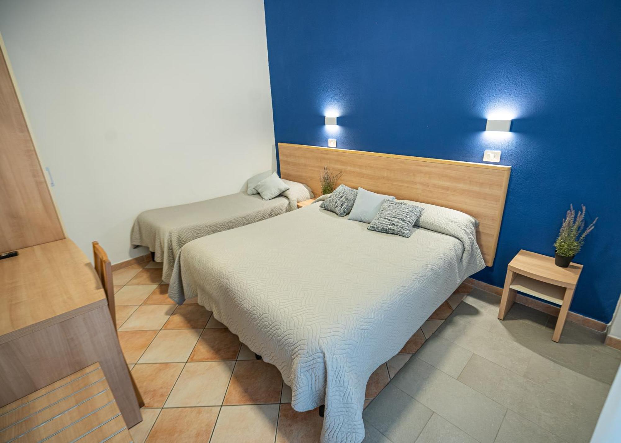 Hotel Aldebaran Римини Экстерьер фото
