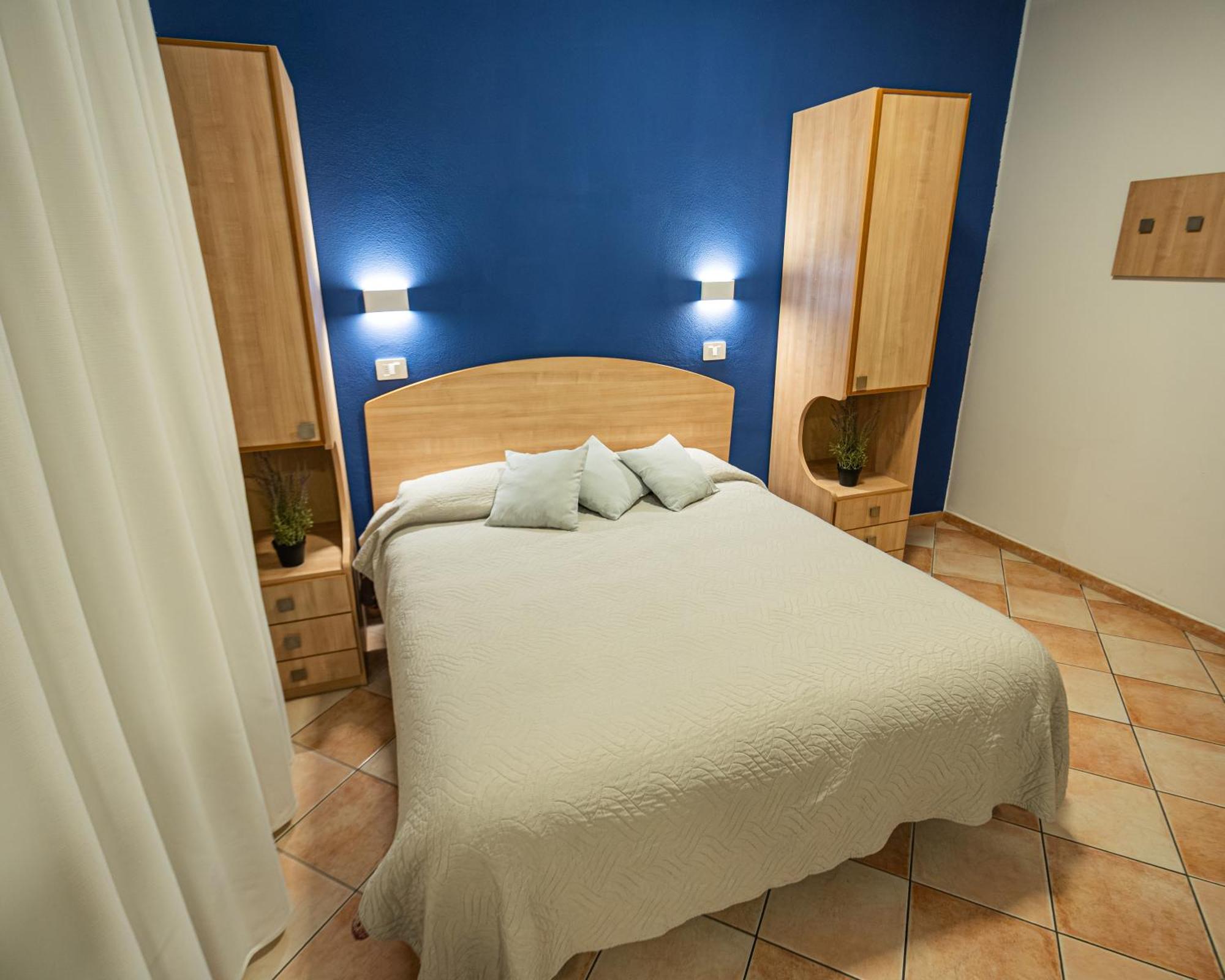 Hotel Aldebaran Римини Экстерьер фото
